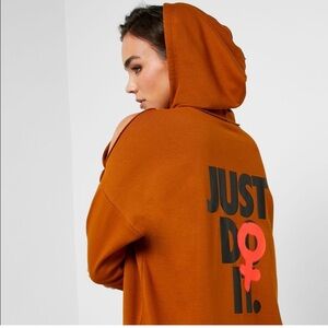 Nike Training pullover